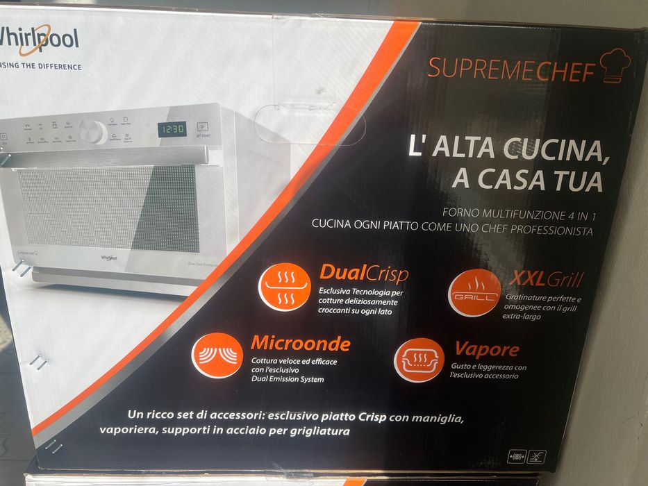 Vand cuptor cu microunde whirlpool nou