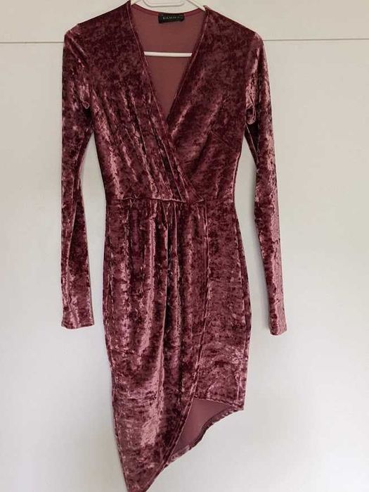 Vând rochie catifea, XS