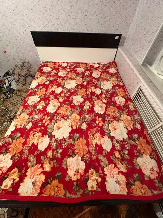 Кровать двухспальная