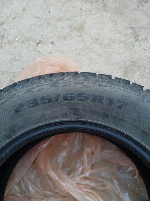 Продам шины зимние