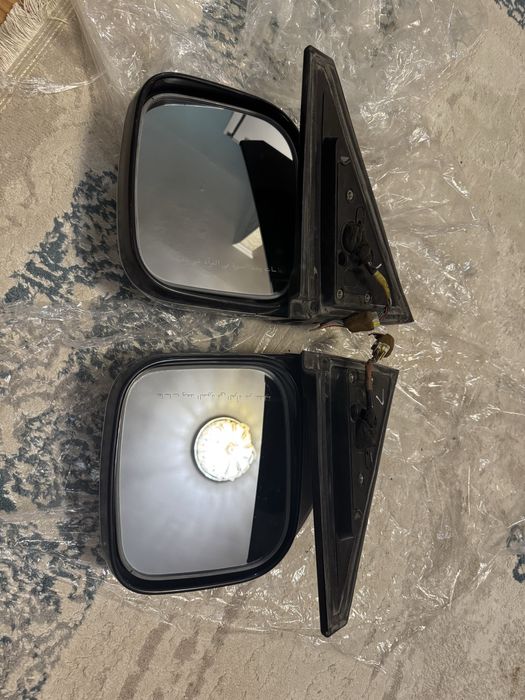 Зеркала на мутсубиши Pajero 3 араб