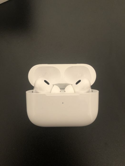 Apple Air Pods pro 2 ca noi