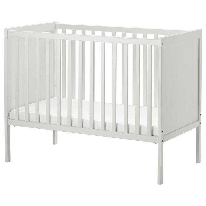 Отдам детскую кроватку