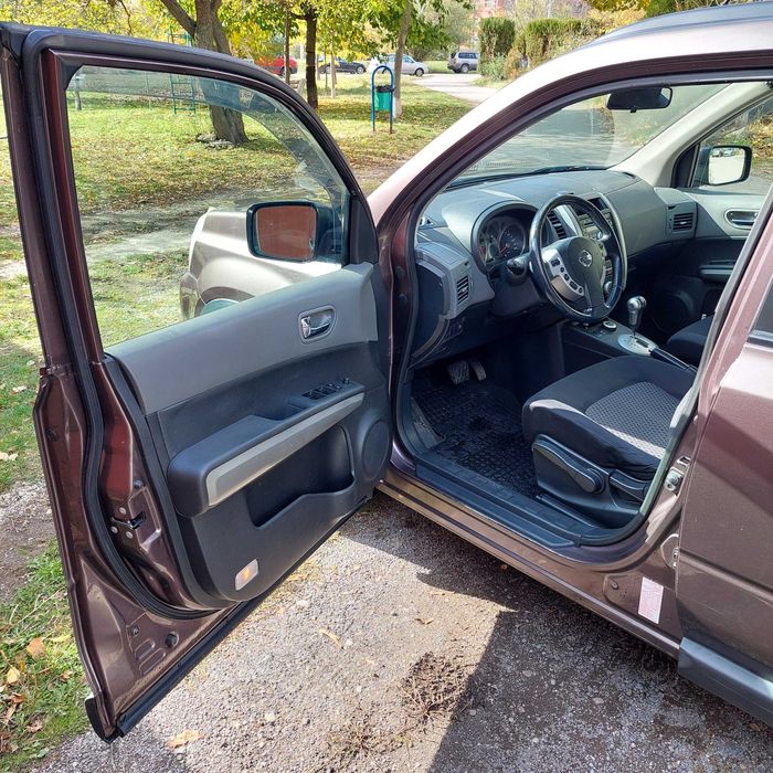 Nissan X-TRAIL 2.0 d