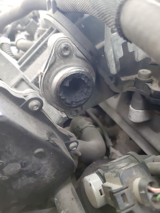 Golire rezervor service mecanic la domiciliu reparatii alternatoare