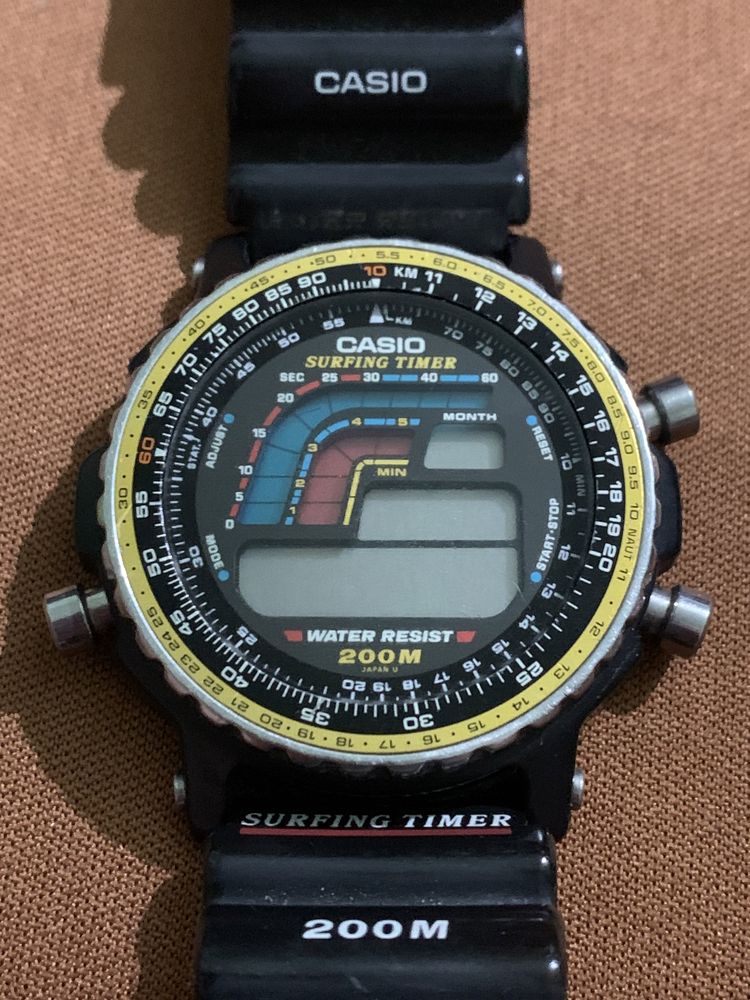 CASIO surfing timer 200m RAR NOS