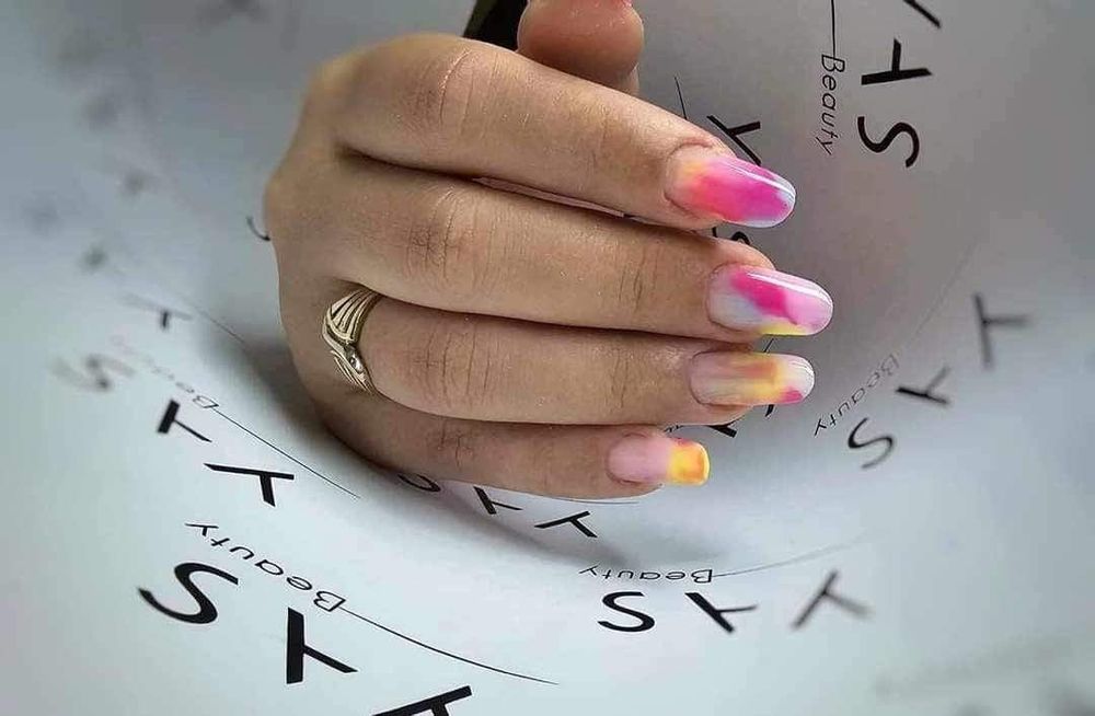 Manichiură/pedichiură