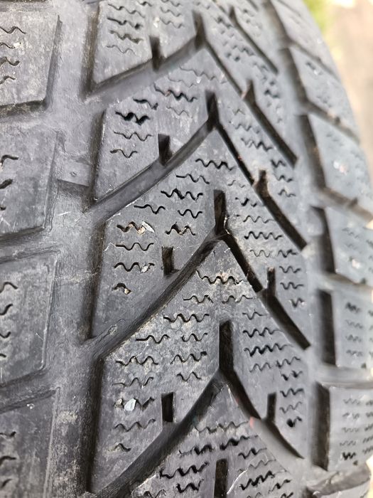 Janta cu anvelopa 195/65 R15 M+S