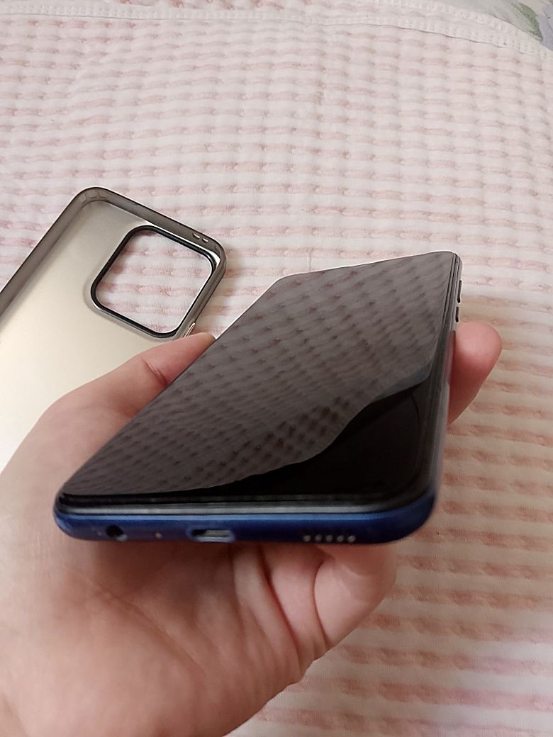 Galaxy A03 sotiladi