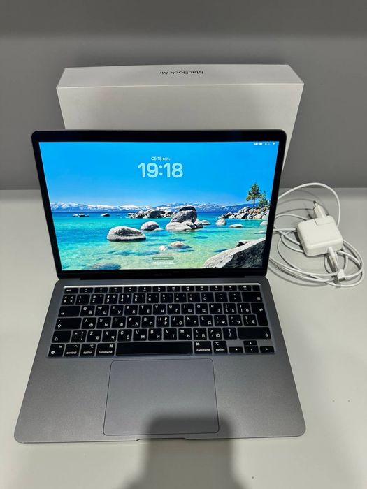 Macbook air m1 2020