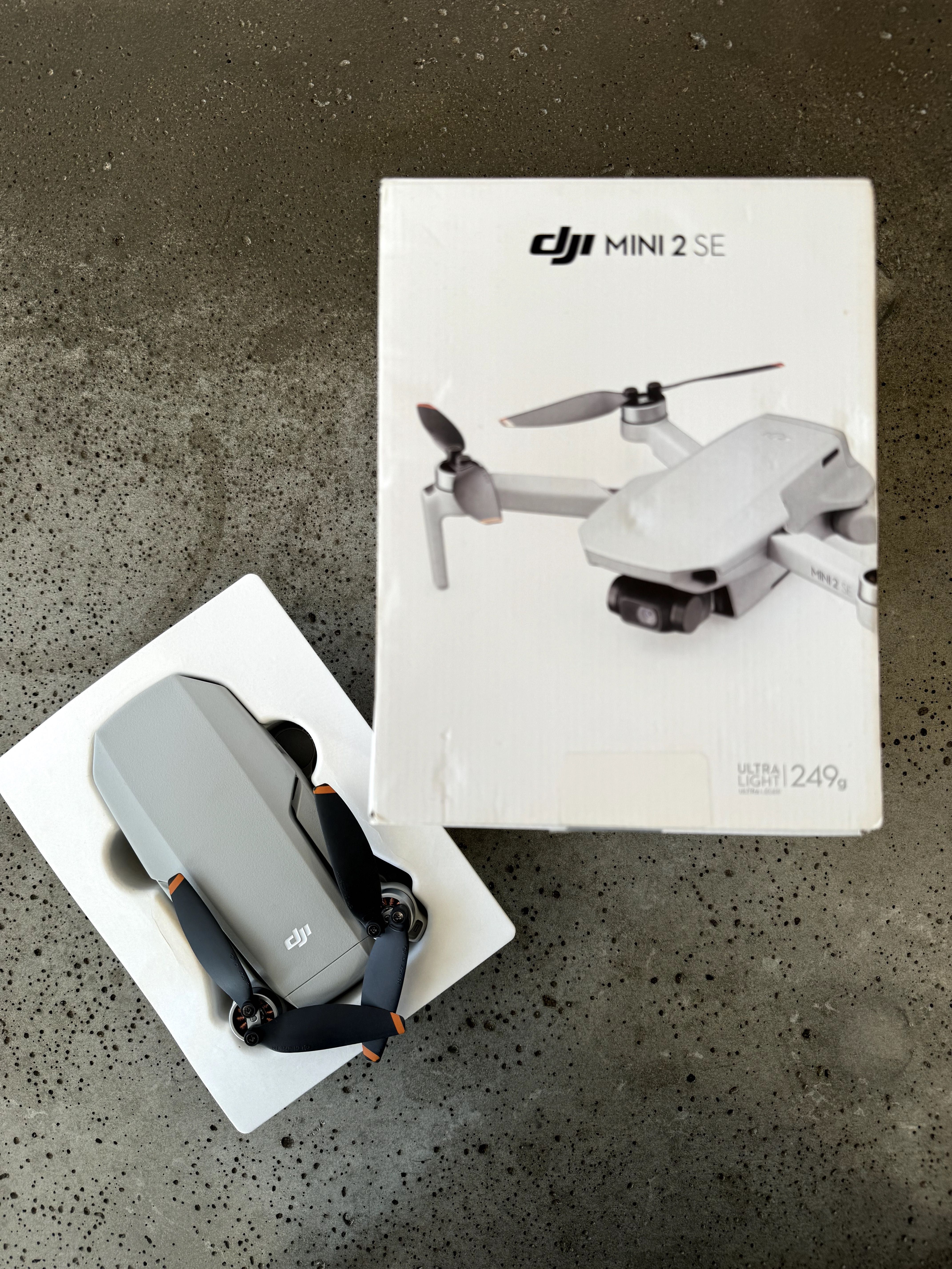 Drona DJI Mini 2 SE, 2.7K30