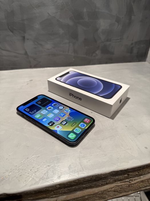 КАТО ЧИСТО НОВ Iphone 12 mini black 128 GB