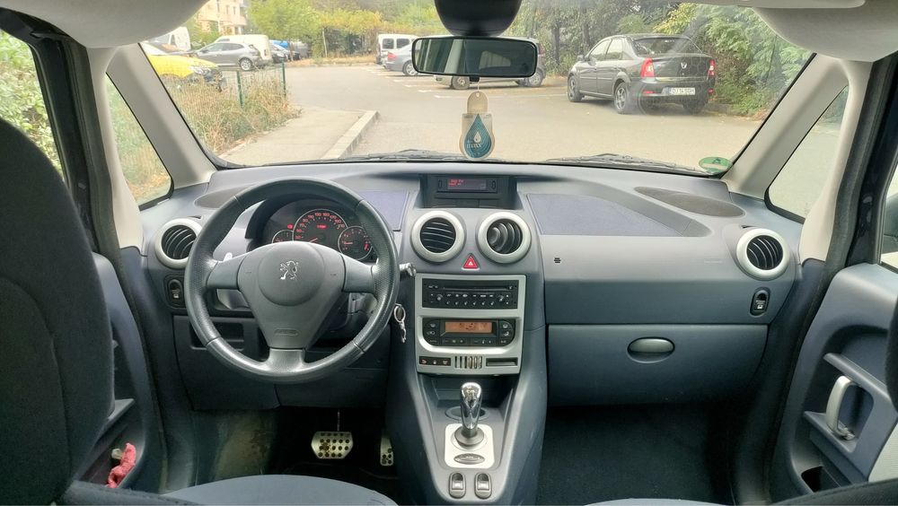 Vand Peugeot 1007 automat