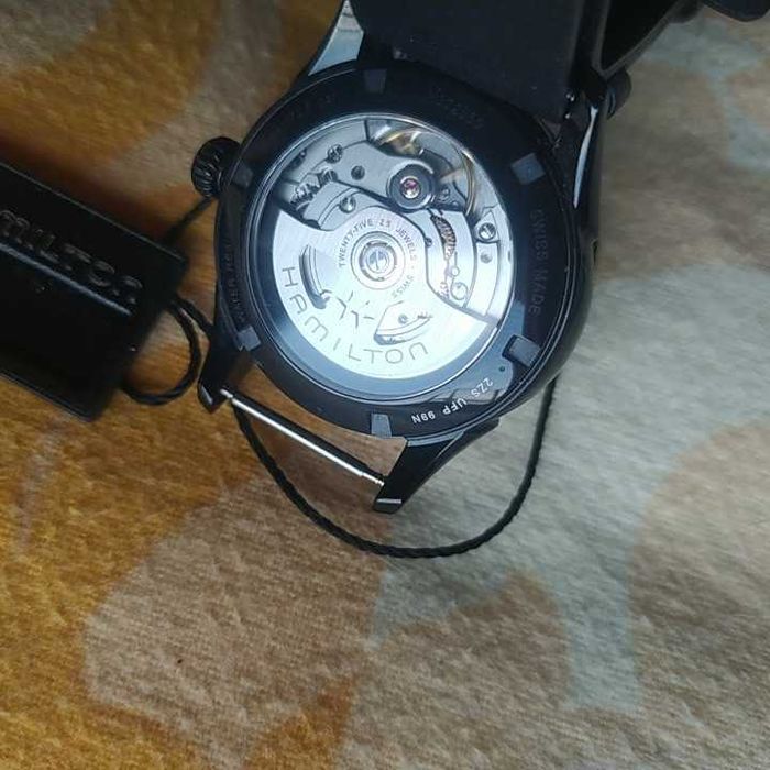 Колекция швейцарски часовници. ПОДАРЪК !