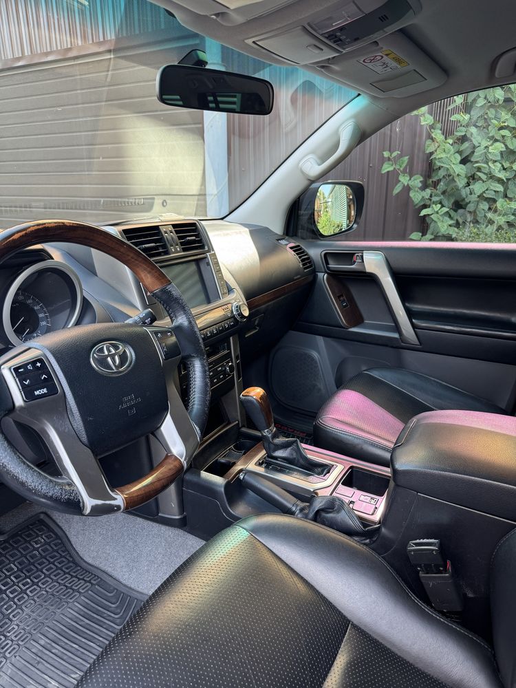 Toyota Land Cruiser Prado 150