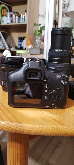 Pachet complet camera DSLR Canon EOS 4000 D + 4 obiective + accesorii