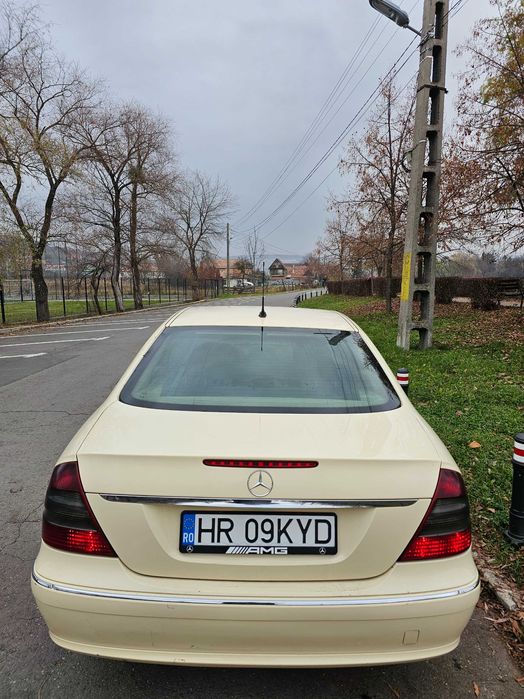 Mercedes-Benz E200 CDI (W211 Facelift) – 2009