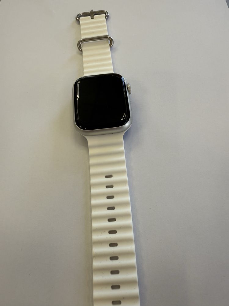 Apple Watch 9 45mm 95%