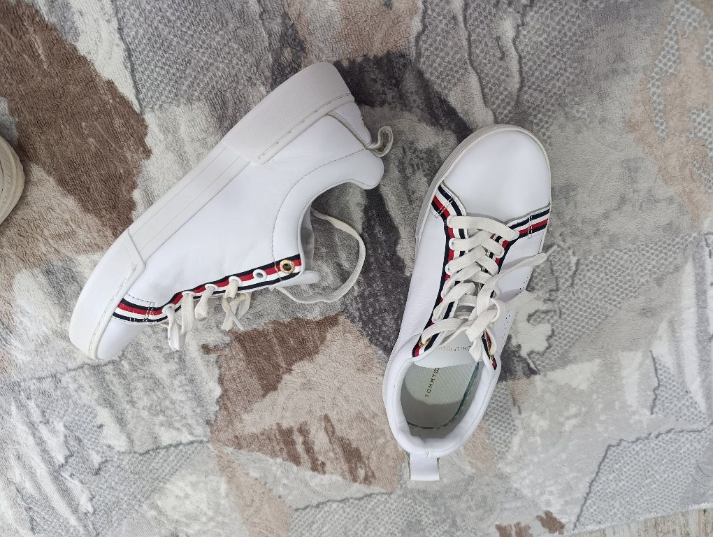 Tommy Hilfiger,Puma 39