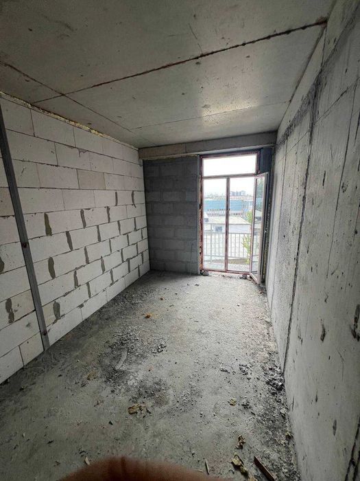 ЖК Бунёдкорда тайёр, таъмирсиз хонадонлар 1-хона 38.2 кв.м. 27 000у.е.