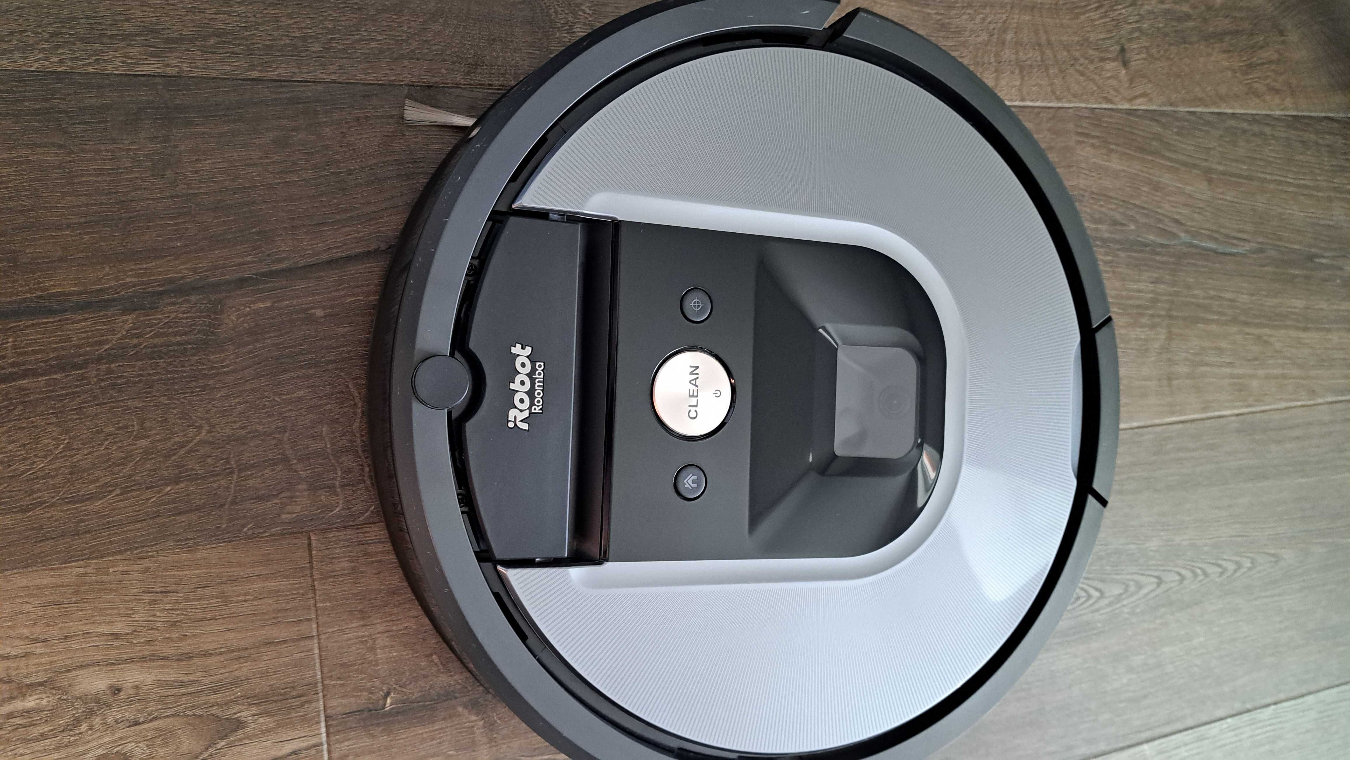 Робот прахосмукачка Irobor roomba 975