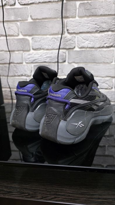 Оригинальные кроссы Reebok