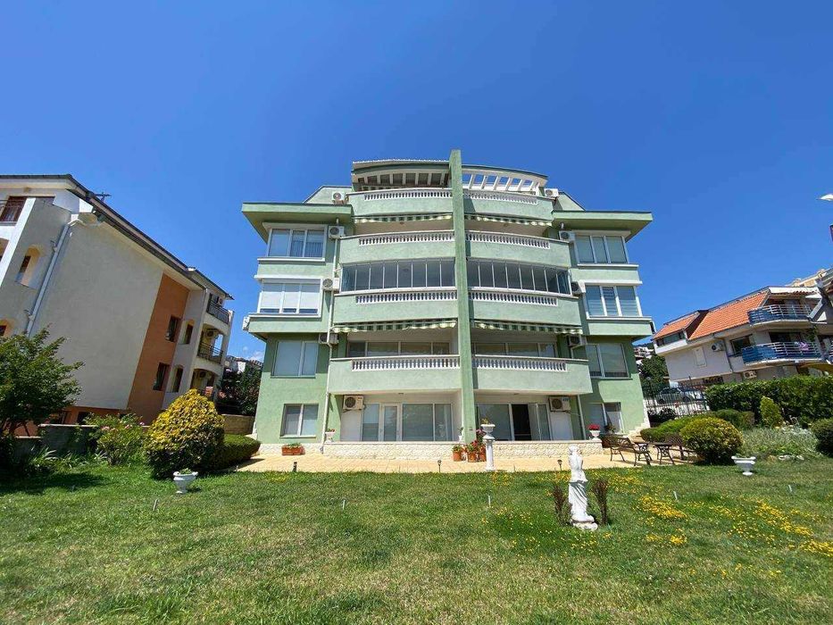 Продава се Тристаен апартамент в Свети Влас - 104 кв.м за 1798 €/кв.м - Снимка #16
