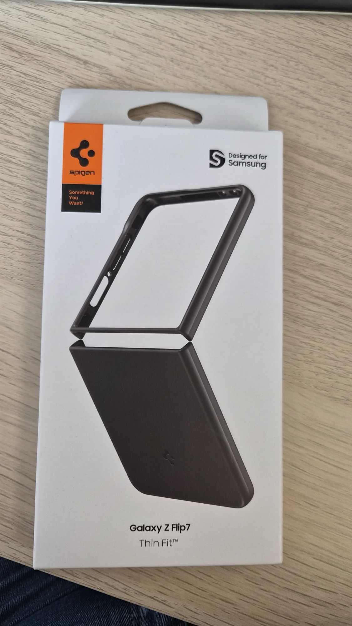 Оригинален кейс за Samsung Z Flip 7