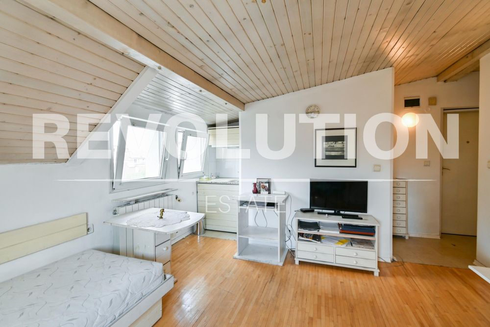 Продава се Тристаен апартамент в София, Докторски паметник - 70 кв.м за 4500 €/кв.м - Снимка #5