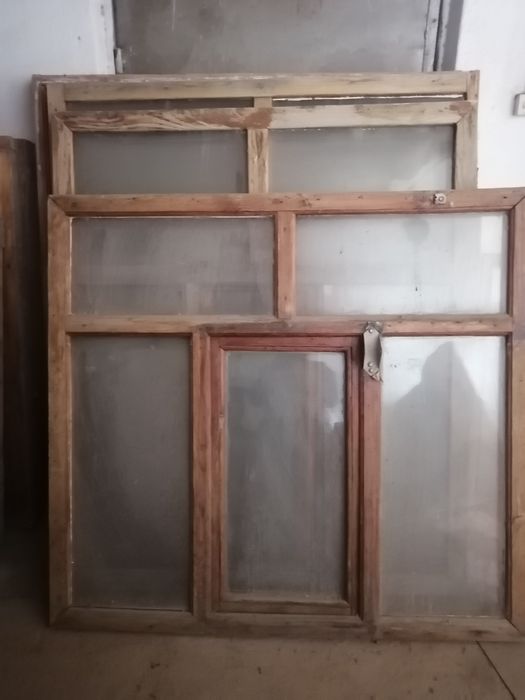 Продаются оконные рамы