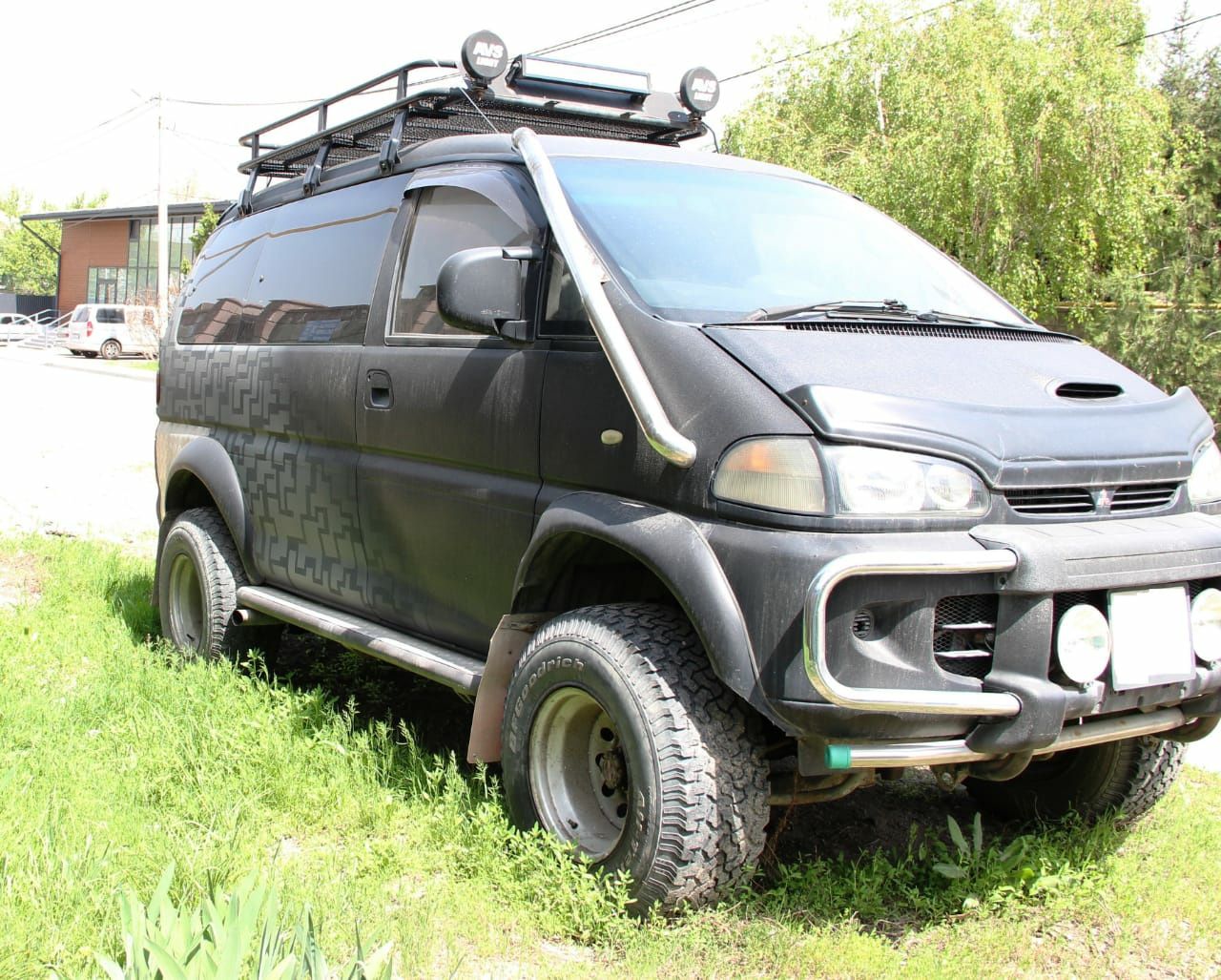 Mitsubishi Delica