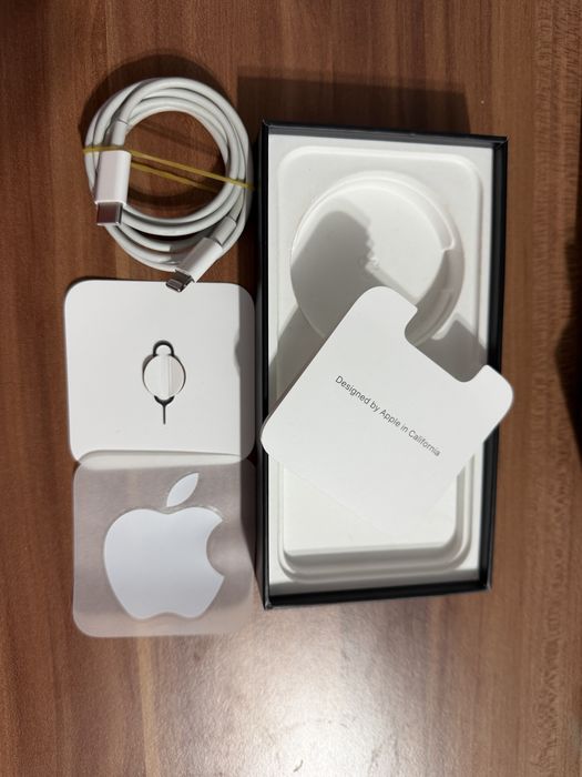 Vând Iphone 13 pro Sierra Blue