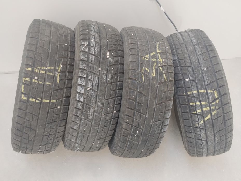 215/65R16 YOKOHAMA зимни гуми за 4х4