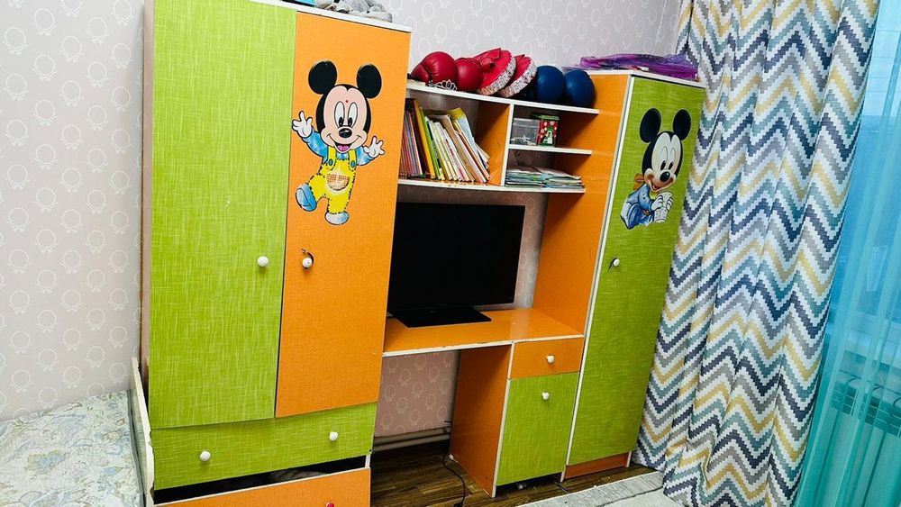 Детский шкаф с краватом