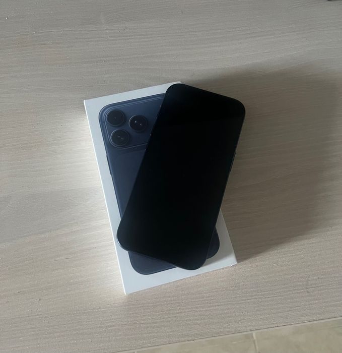 iPhone 17 Pro Deep Blue.Чисто нов. Неизползван