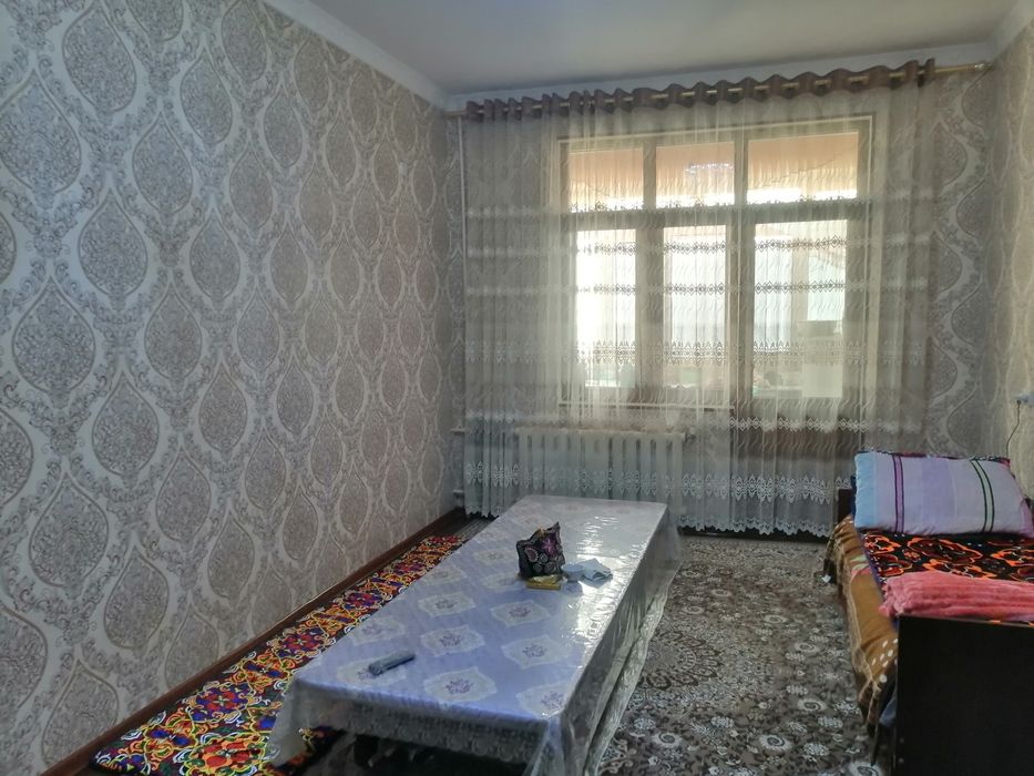 Срочно 1 хонали 2 хона килинган квартира сотилади