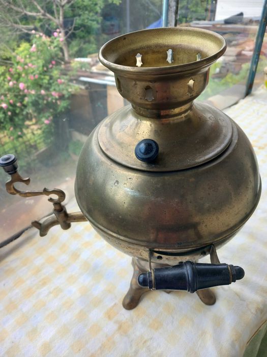 Ретро руски самовар