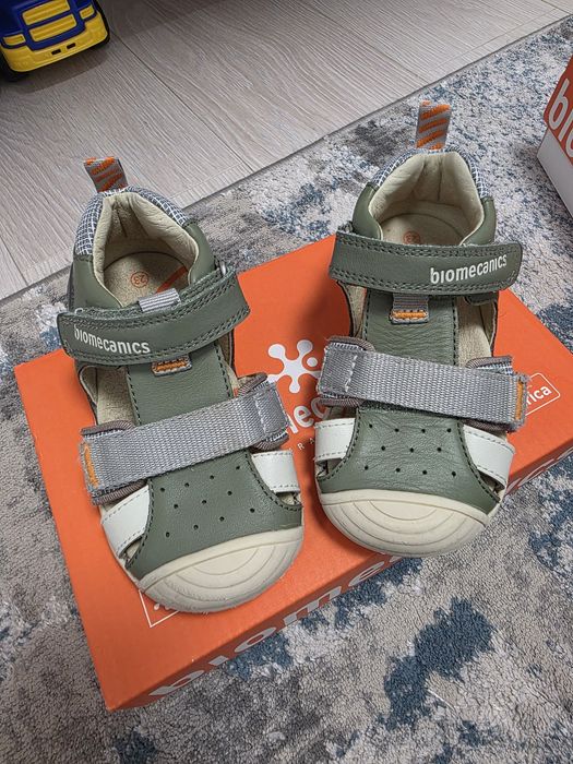 Sandale Biomecanics nr. 23