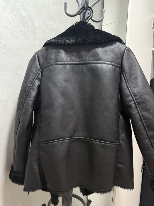 Продам женскую модную дубленку