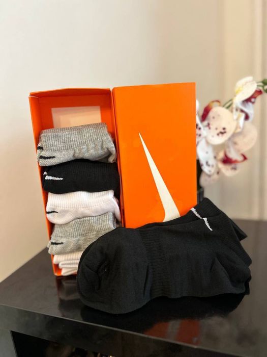 Șosete (diferite marci )