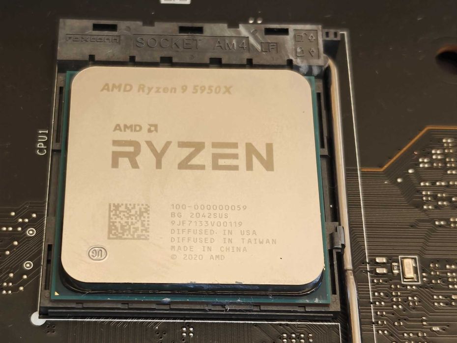 Ryzen 5950X, 32GB RAM, Intel A770 LE, MSI B550 Unify X, 550W PSU