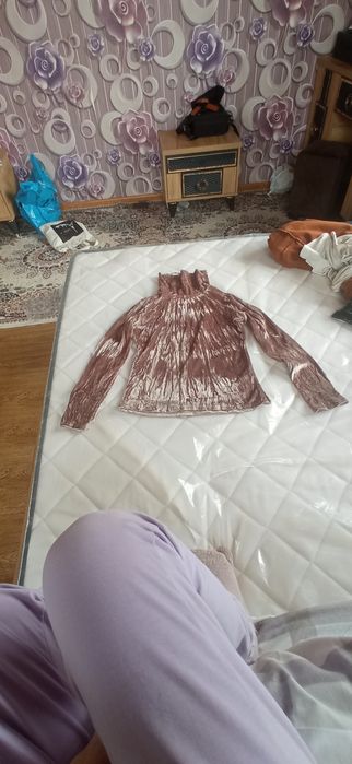 Женская одежда блузка