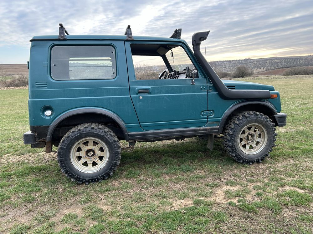 Suzuki Samurai 3300 euro