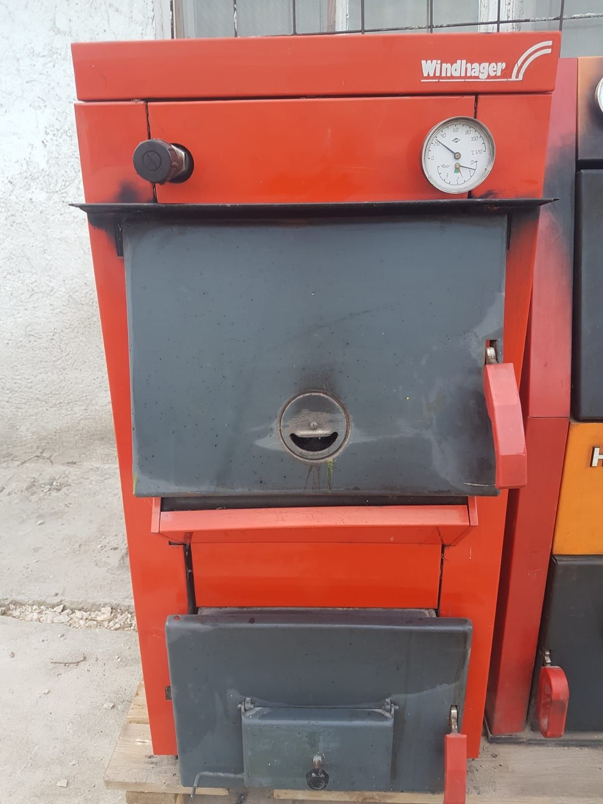 Centrale pe lemne