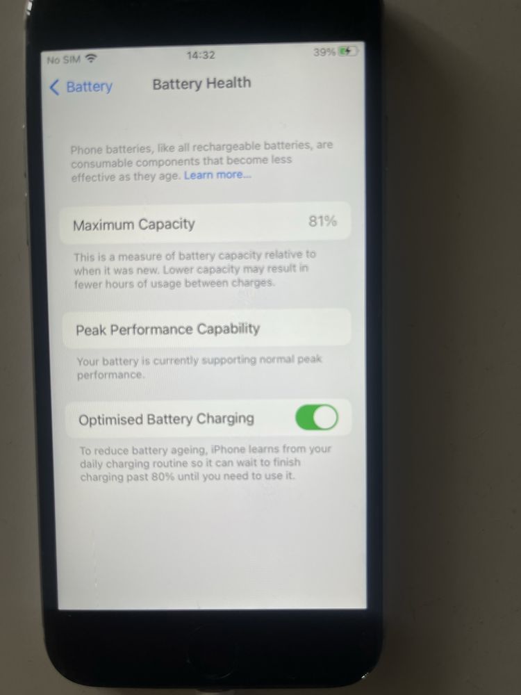 iPhone 6s - 32GB 81% батерия