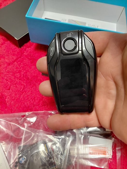 Cheie smart noua la cutie