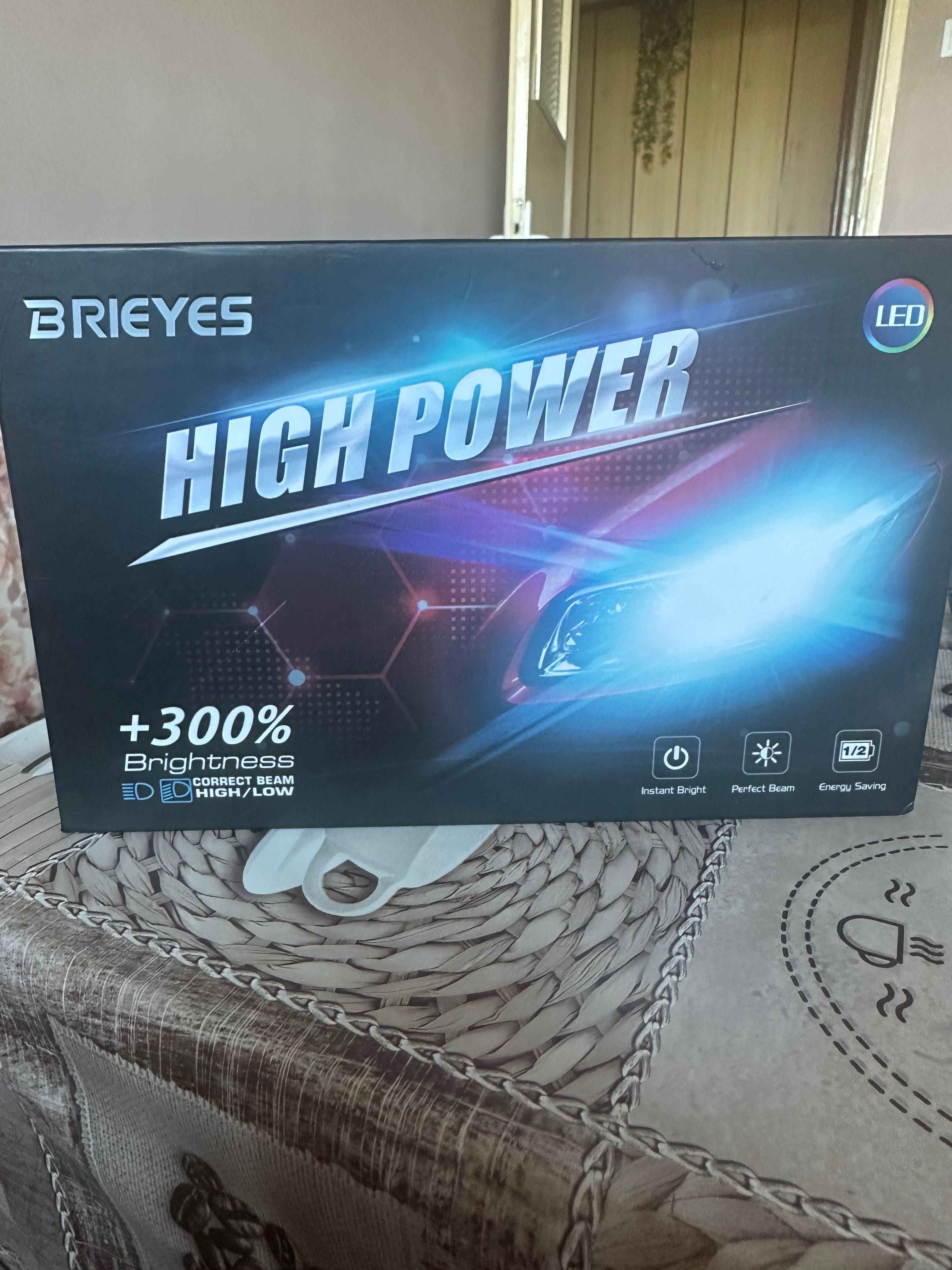 Лед крушки Brieyes