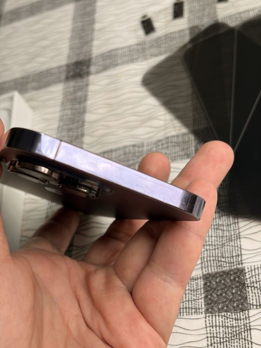 iPhone 14 PRO MAX 256 eSim + ориг кожен калъф + 7 скрийн протектора