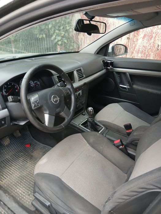 Opel Signum pentru piese