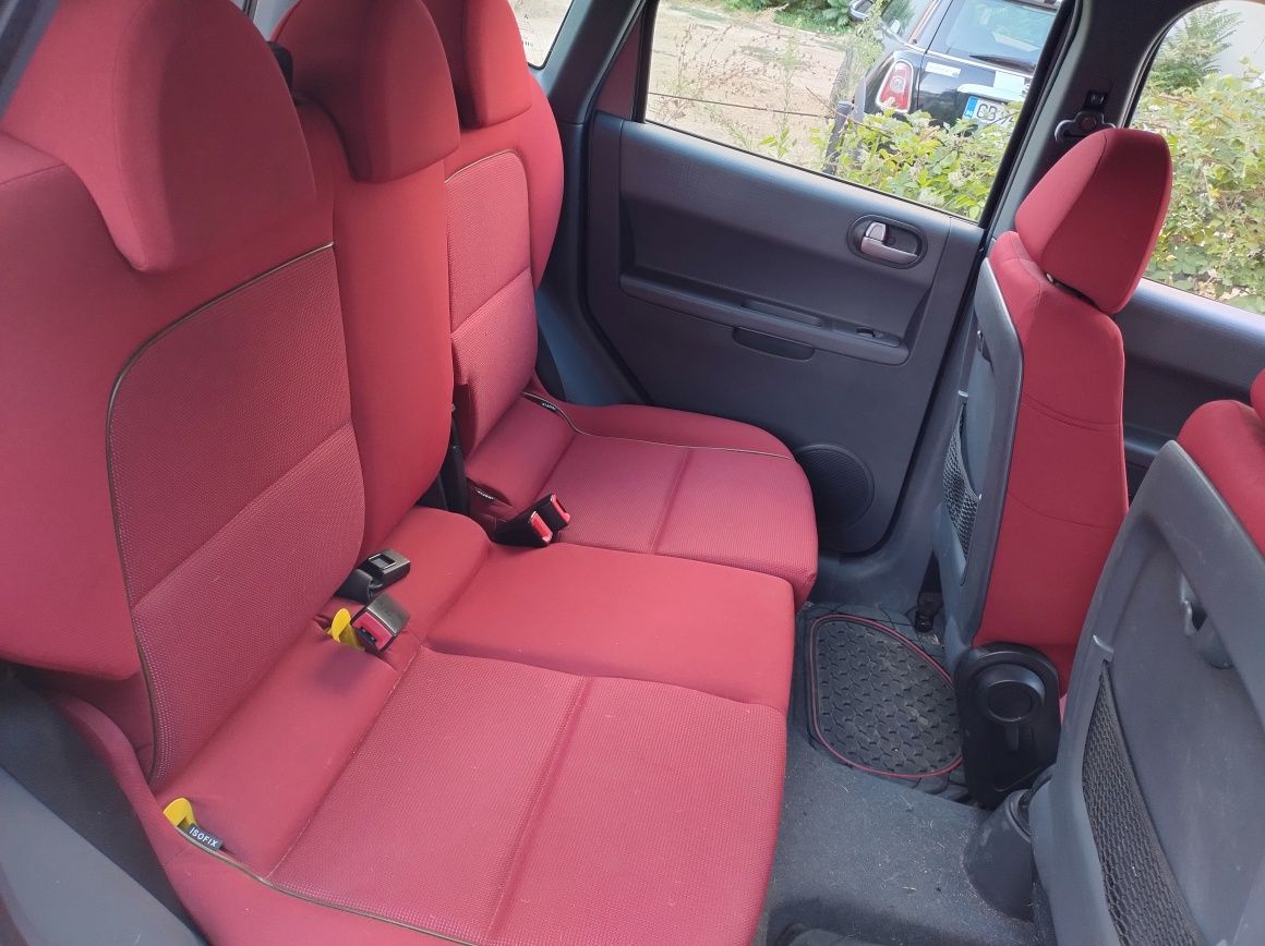 Mitsubishi Colt 1.5 АВТОМАТИК + зимни и летни гуми